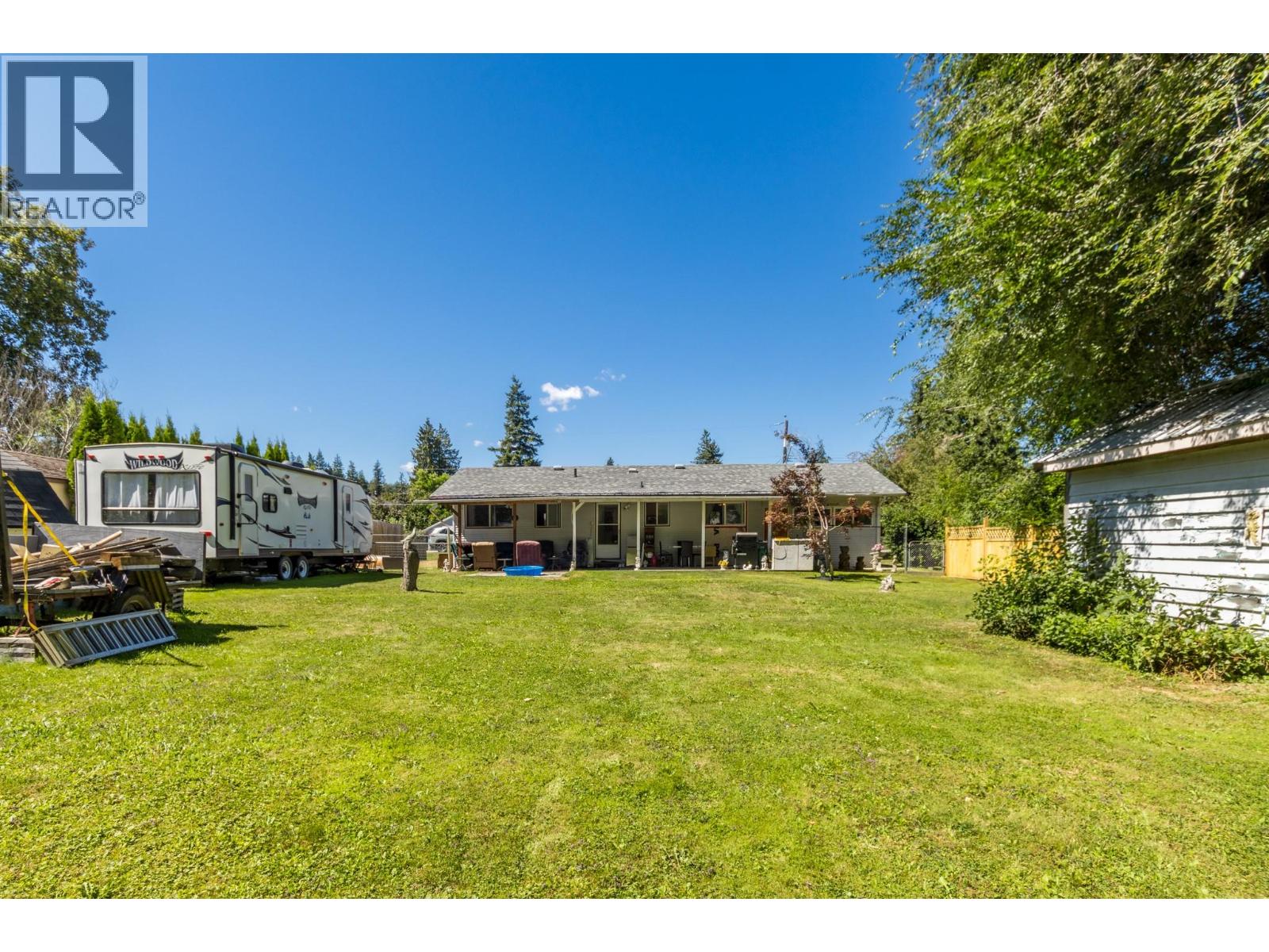 Photo 7 of 7050 54 Street Ne, Salmon Arm BC