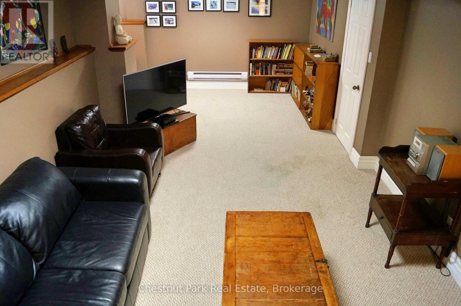 Photo 16 of 111 Ellen Lane, Collingwood ON