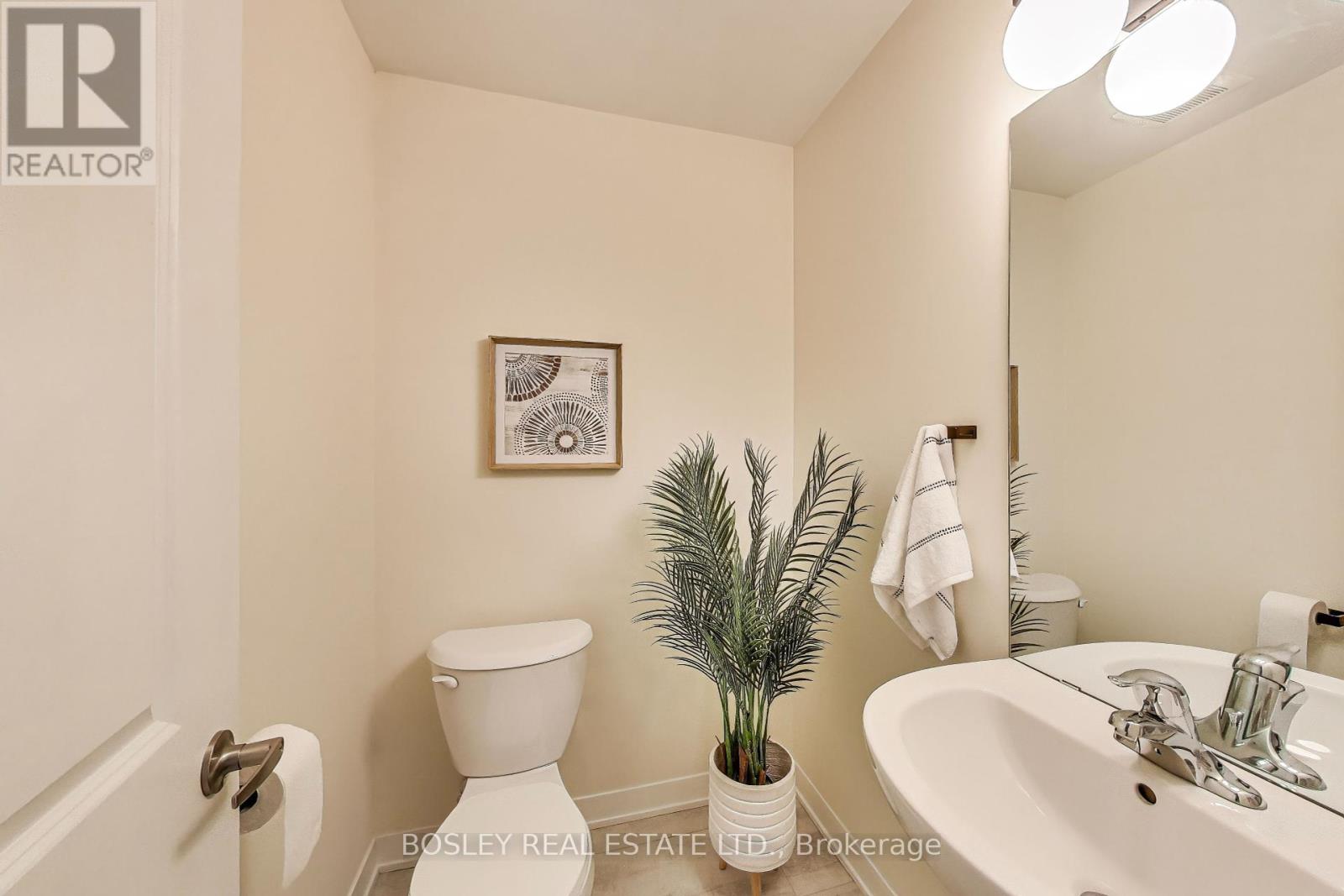 Photo 22 of 206 1695 Dersan Street, Pickering ON