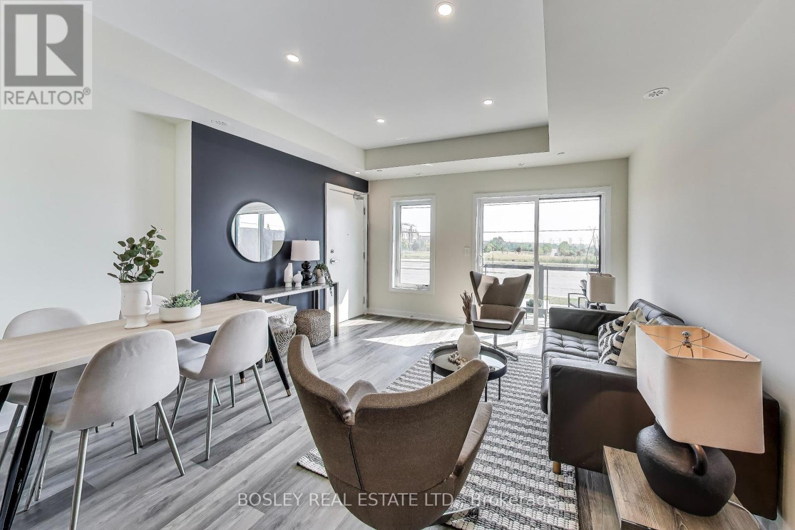 Photo 19 of 206 1695 Dersan Street, Pickering ON