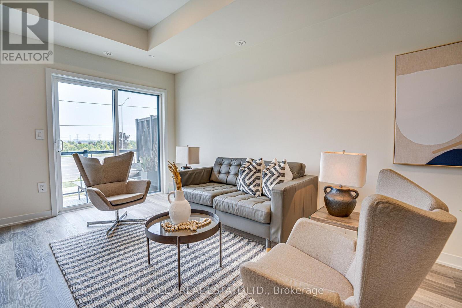 Photo 20 of 206 1695 Dersan Street, Pickering ON