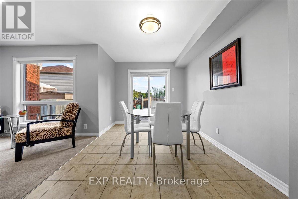 Photo 45 of 93 Cedarock Drive, Ottawa ON