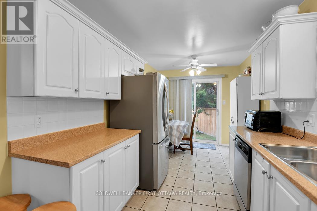 Photo 20 of 23 Manju Street, Ottawa ON