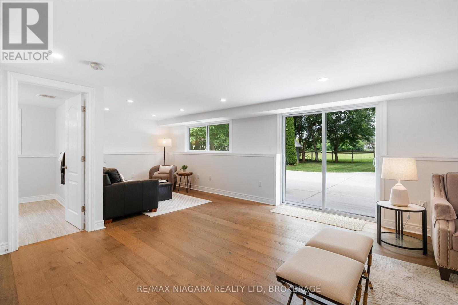 Photo 29 of 792 Lakeshore Road, Niagaraonthelake ON