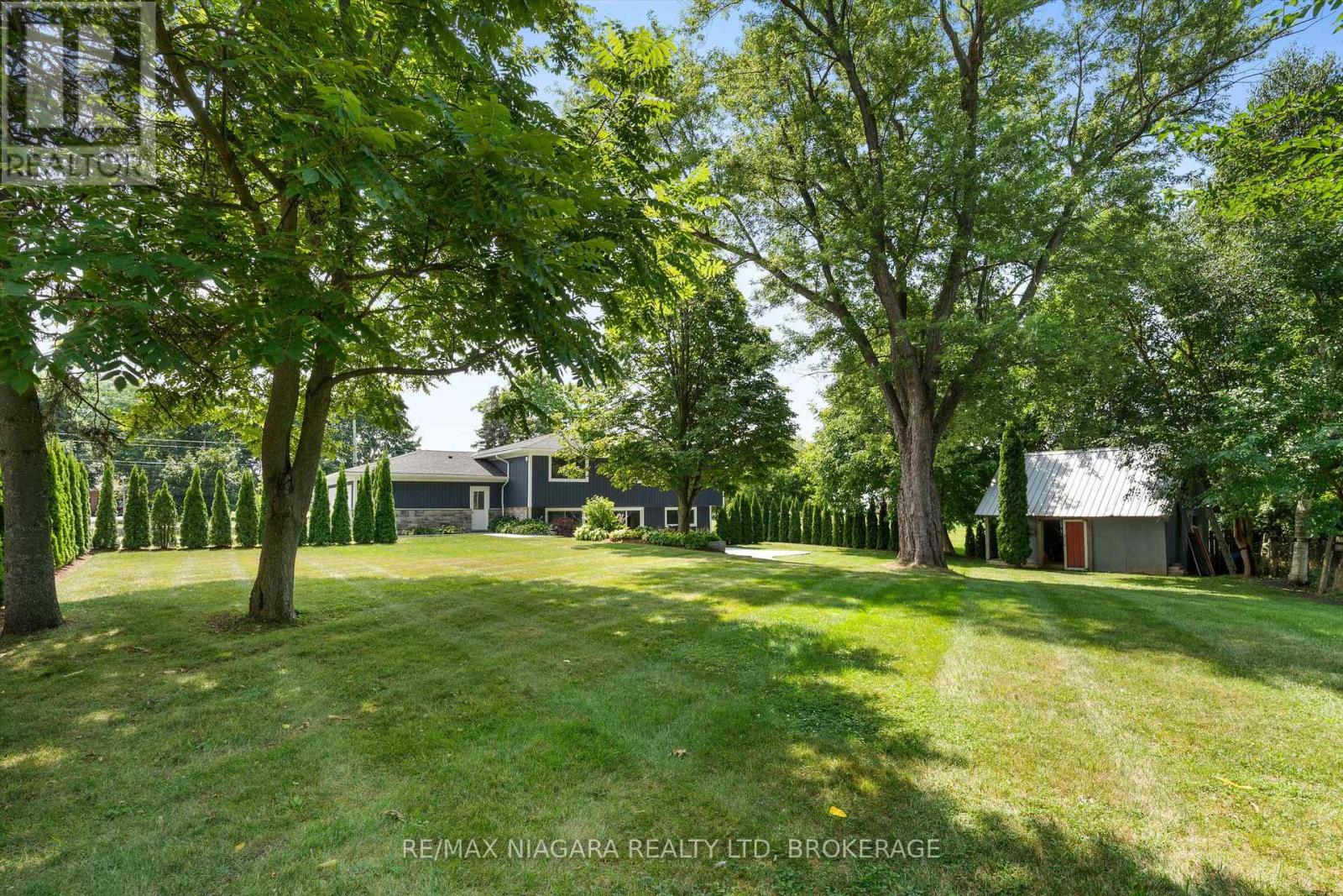 Photo 41 of 792 Lakeshore Road, Niagaraonthelake ON