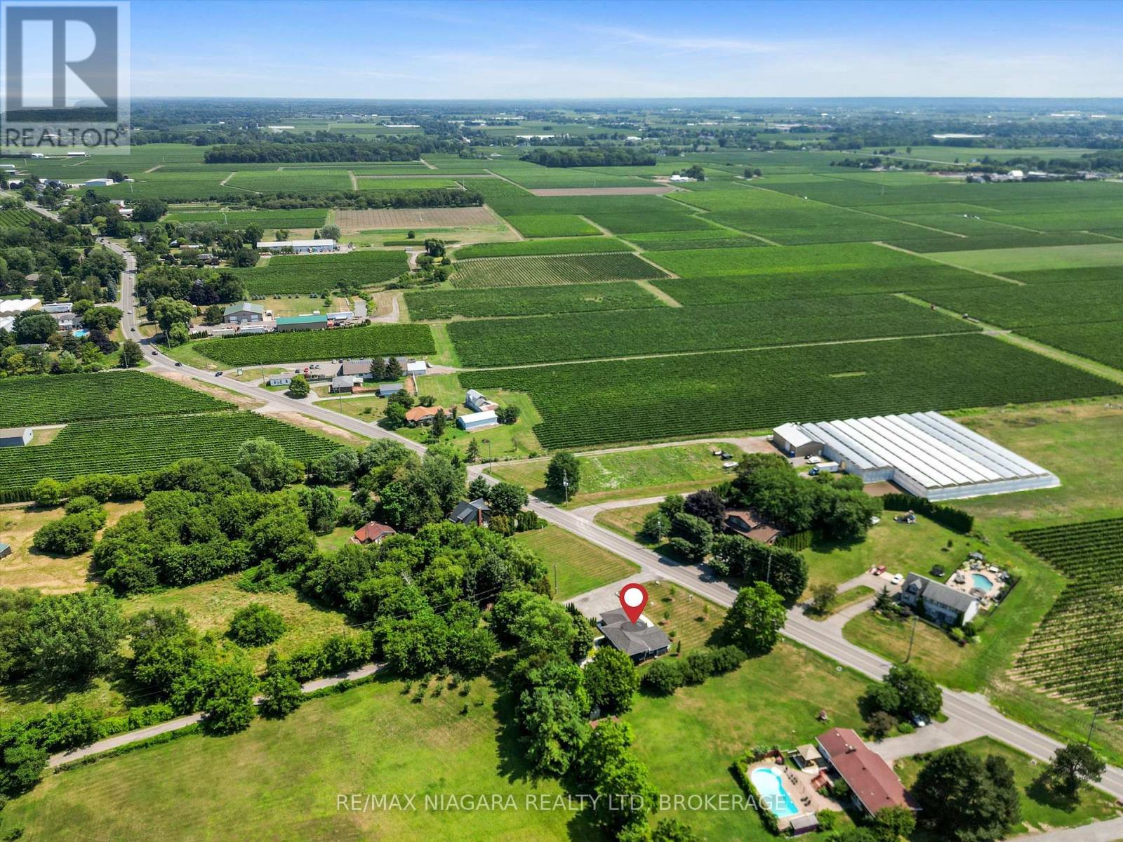 Photo 49 of 792 Lakeshore Road, Niagaraonthelake ON