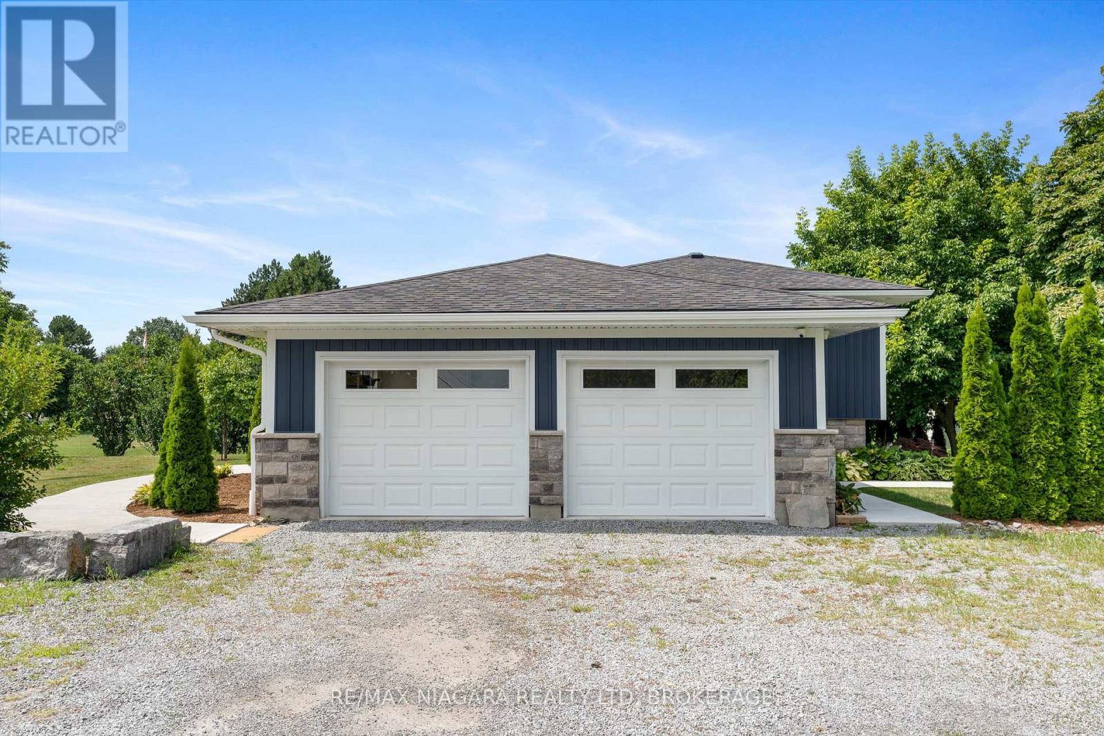 Photo 7 of 792 Lakeshore Road, Niagaraonthelake ON