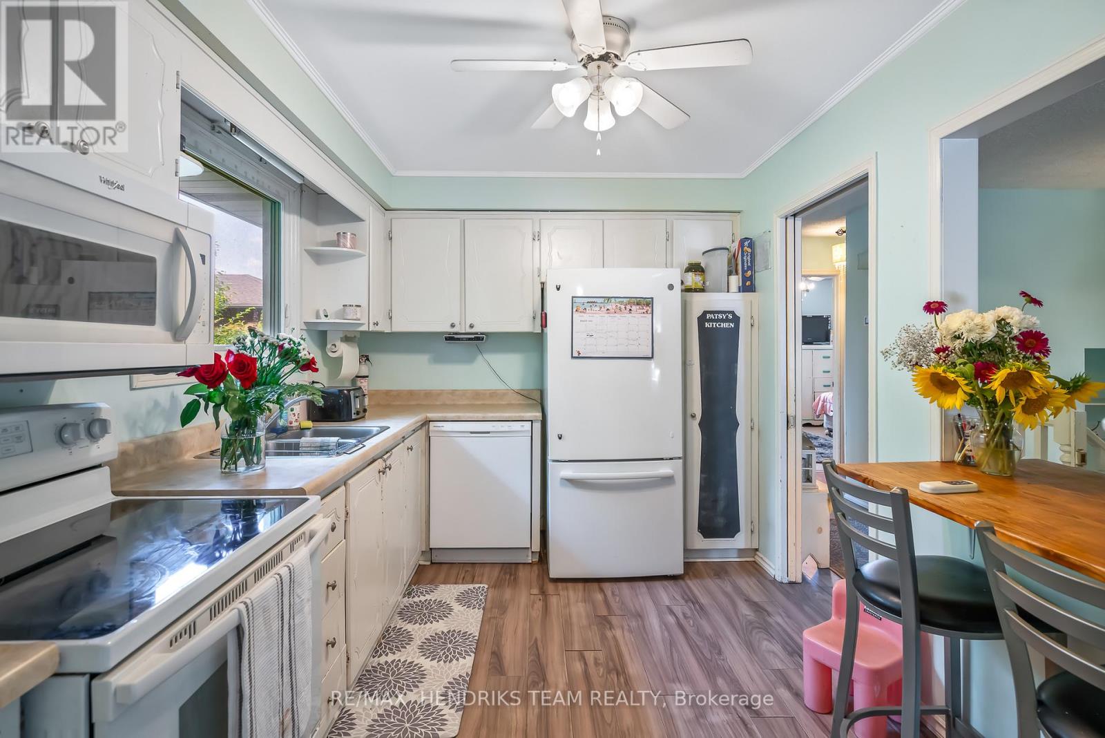 Photo 10 of 5 Whittaker Avenue, Grimsby ON
