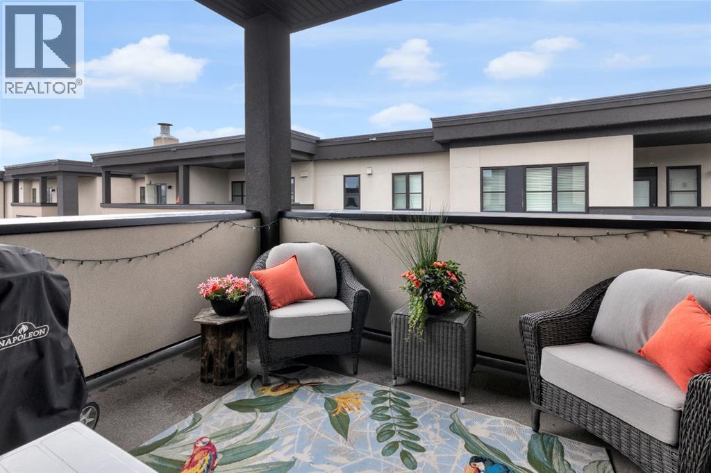 Single Family House for Sale in   Greenbriar Place NW Greenwood/Greenbriar Calgary 