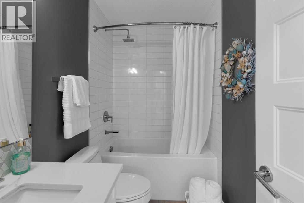 Single Family House for Sale in   Greenbriar Place NW Greenwood/Greenbriar Calgary 