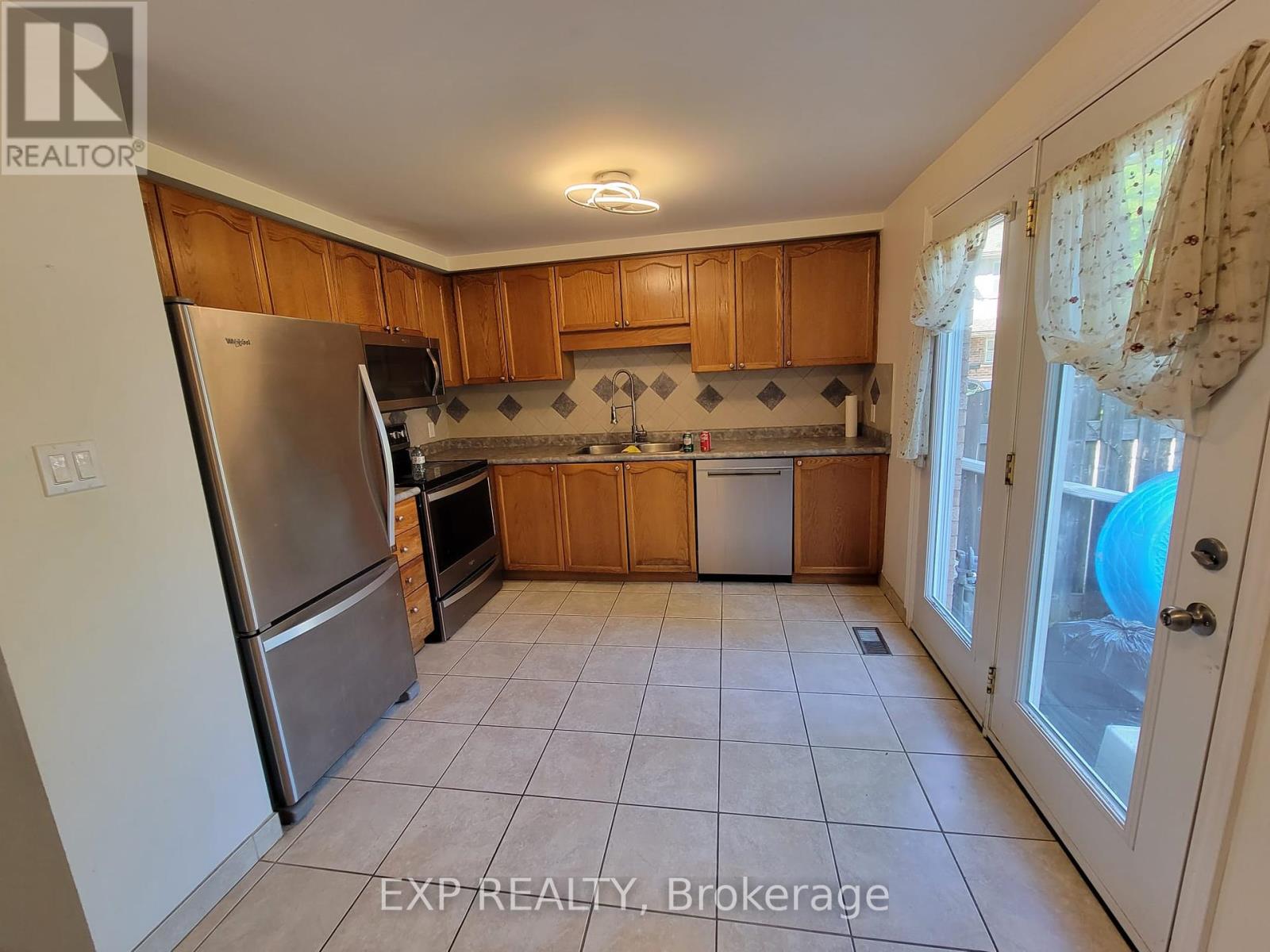 Photo 9 of 43 180 Marksam Road, Guelph ON