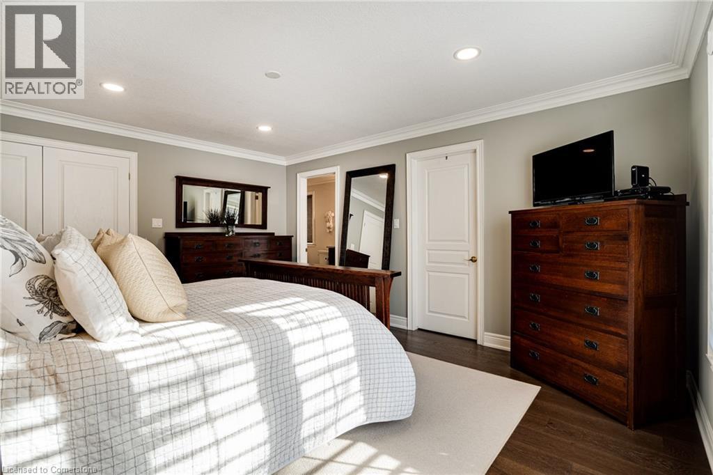 Photo 12 of 148 Foxridge Drive, Ancaster ON