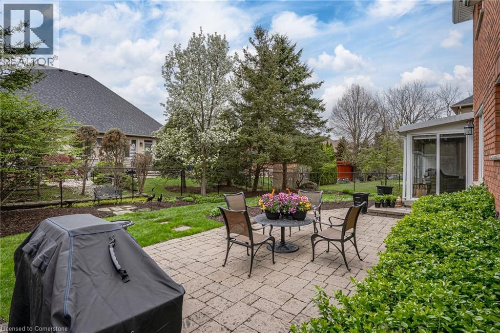 Photo 16 of 148 Foxridge Drive, Ancaster ON