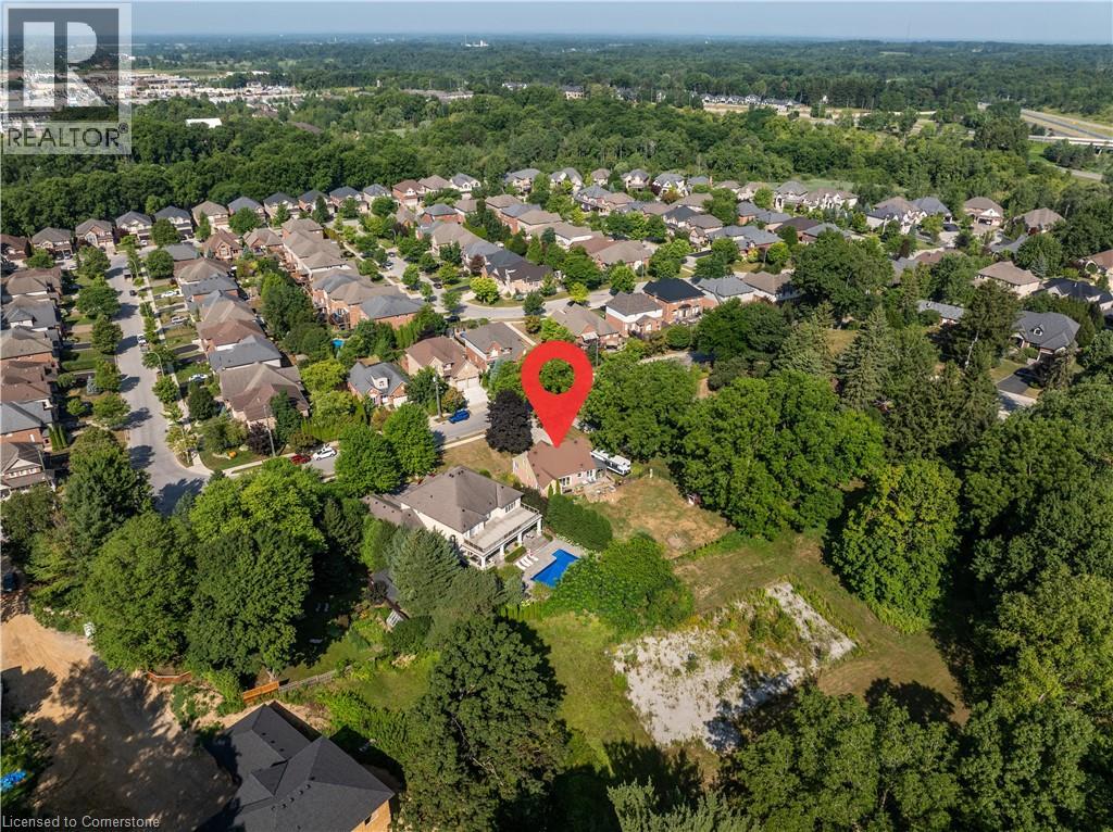 Photo 24 of 473 Hamilton Drive, Ancaster ON