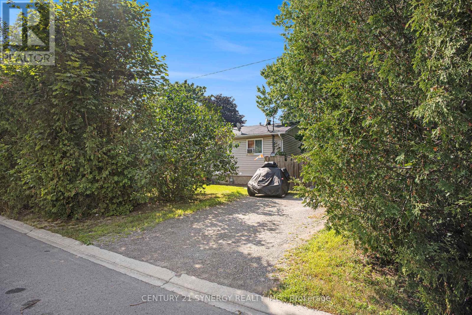 Photo 18 of 389 Thomas Street, Carleton Place ON