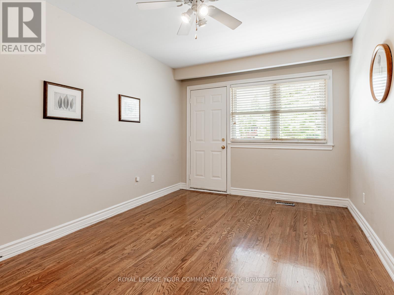 Photo 24 of 1 Thorny Brae Drive, Markham ON