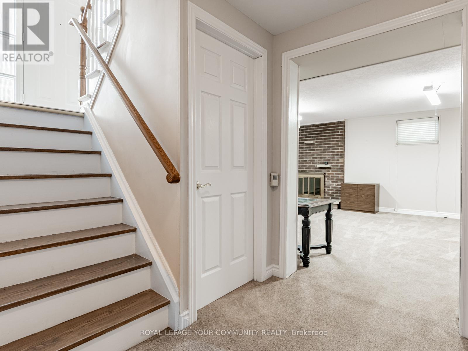 Photo 26 of 1 Thorny Brae Drive, Markham ON