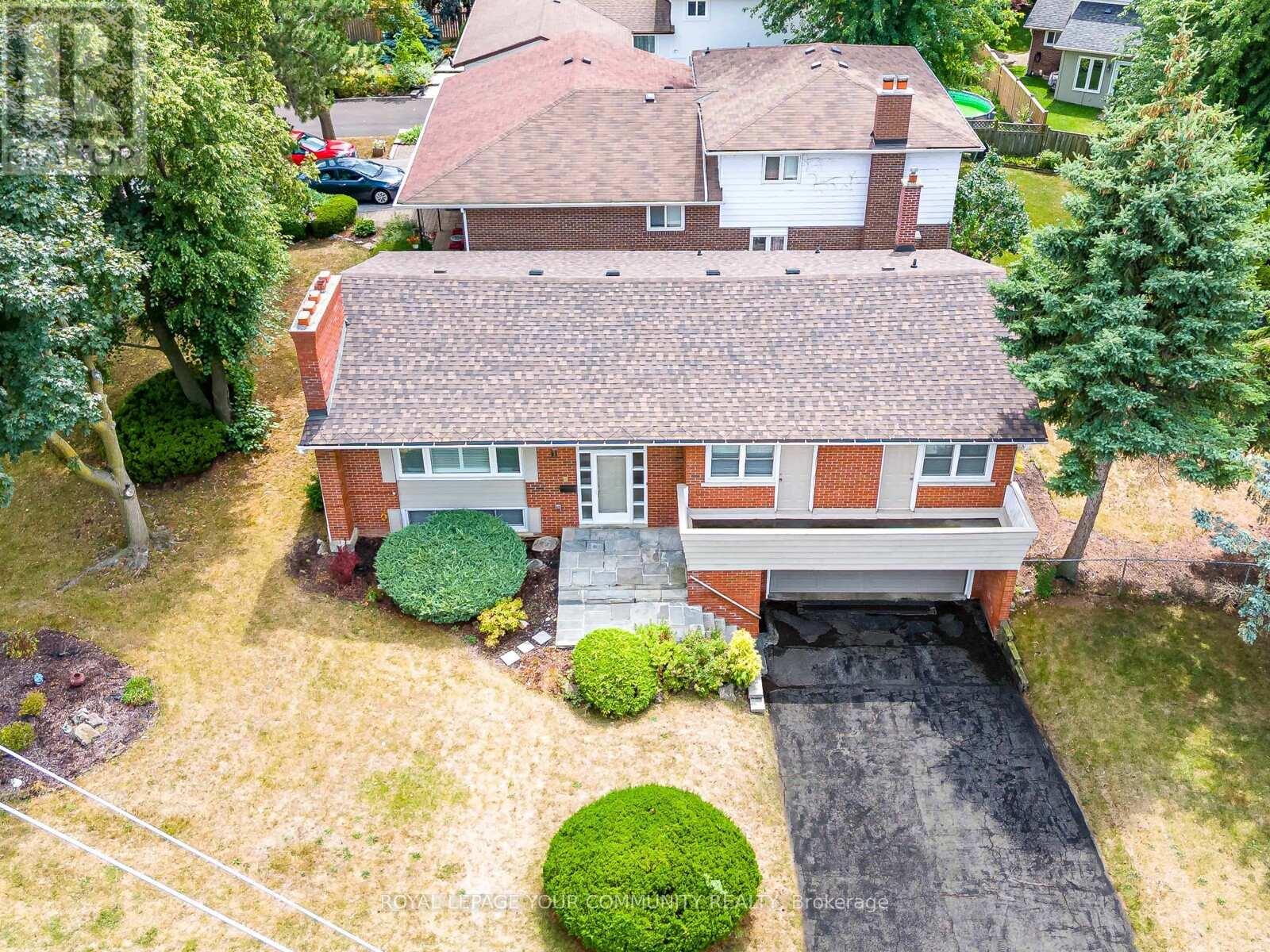 Photo 41 of 1 Thorny Brae Drive, Markham ON