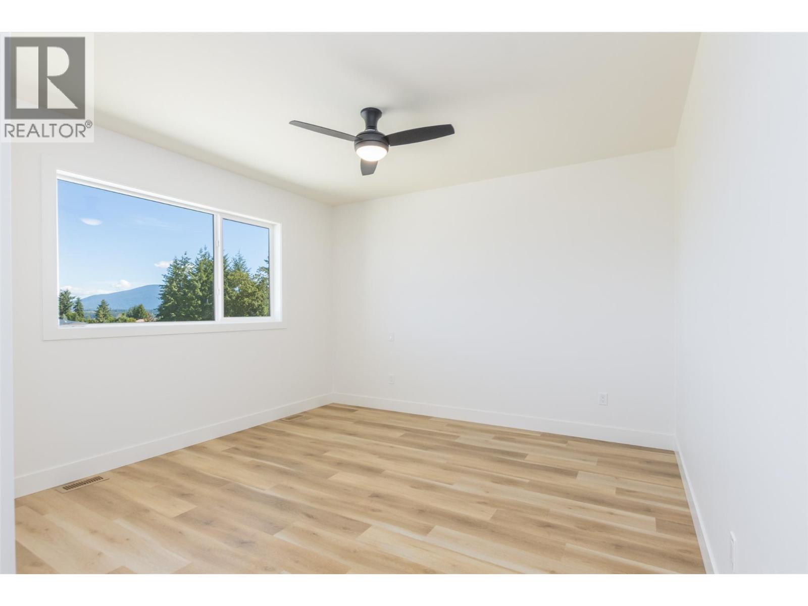 Photo 39 of 1160 16 Avenue Se, Salmon Arm BC
