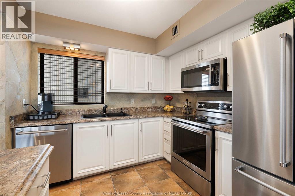 Photo 8 of 380 Pelissier Unit 2207, Windsor ON