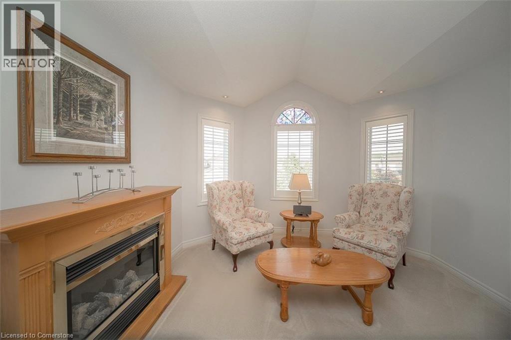 Photo 28 of 45 Goodman Crescent, St Catharines ON