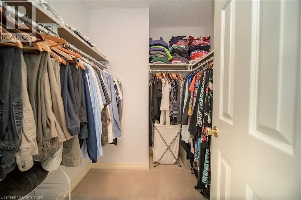 Photo 5 of 45 Goodman Crescent, St Catharines ON