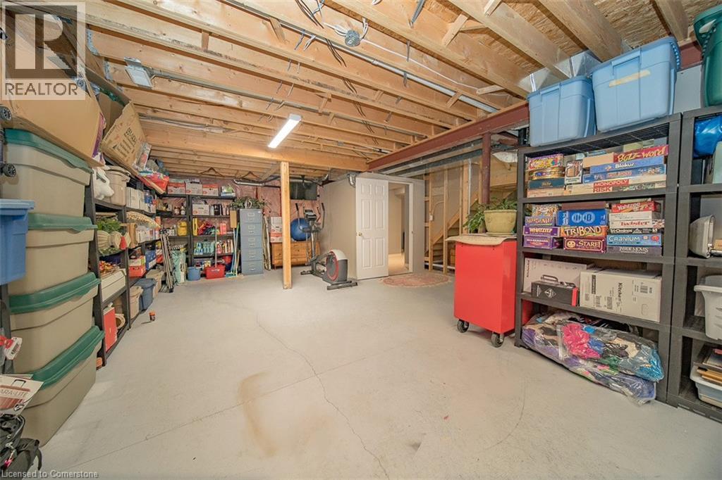 Photo 13 of 45 Goodman Crescent, St Catharines ON