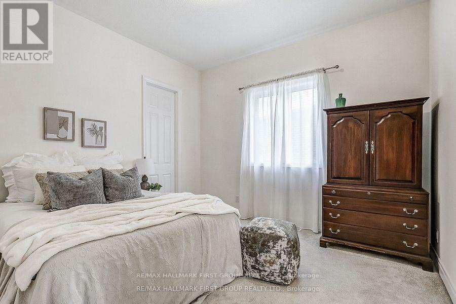 Photo 18 of 16 Beaverdams Drive, Whitby ON