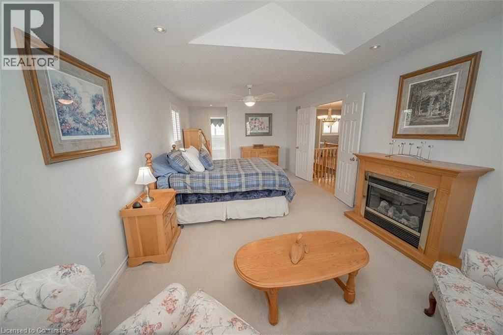 Photo 6 of 45 Goodman Crescent, St Catharines ON