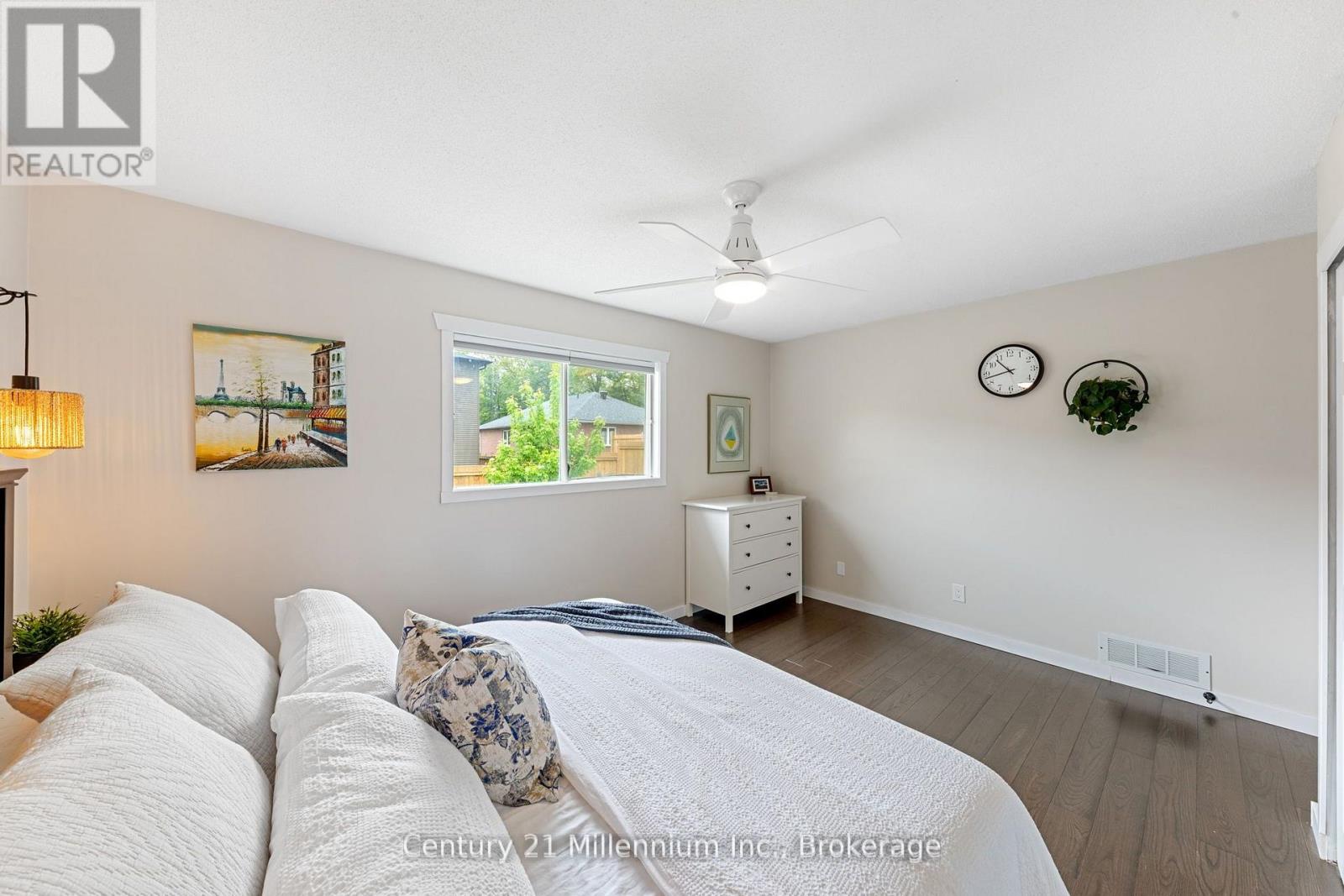 Photo 23 of 108 Ansley Road, Wasaga Beach ON