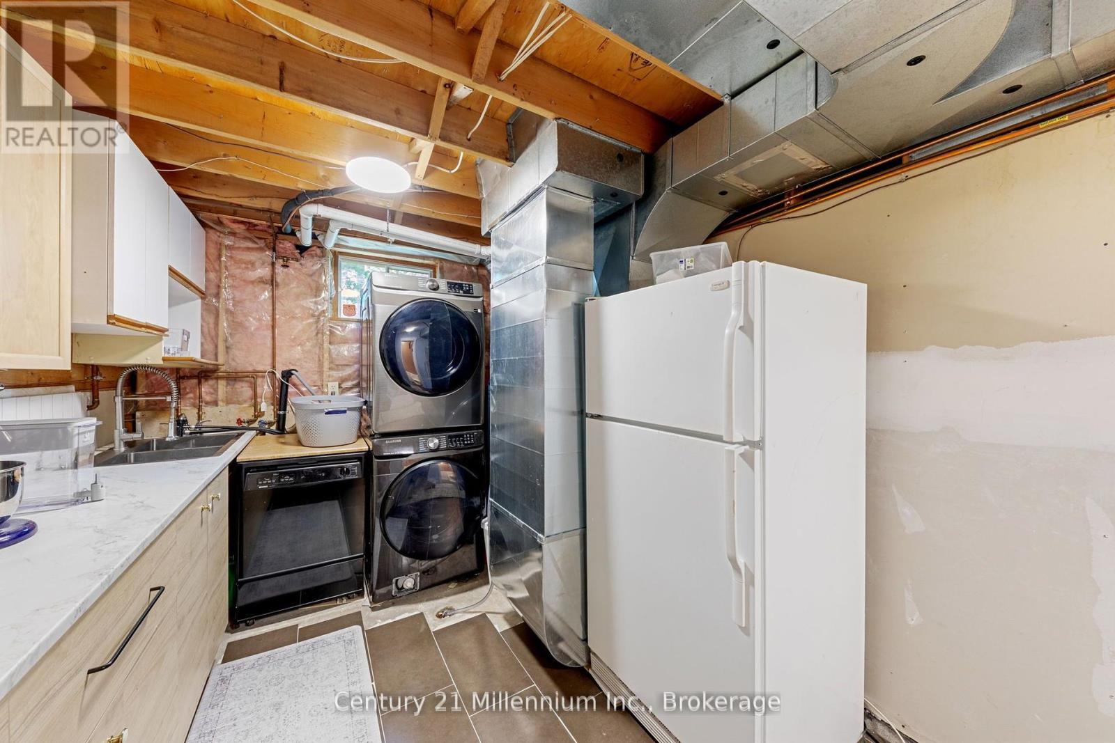 Photo 31 of 108 Ansley Road, Wasaga Beach ON