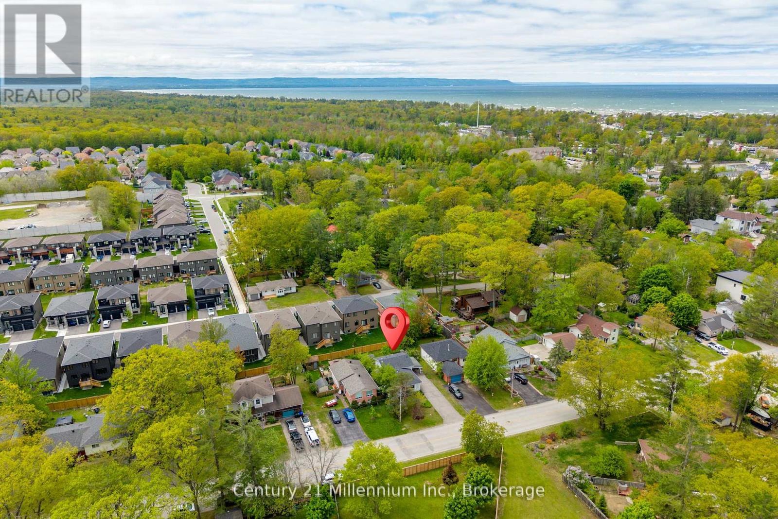 Photo 46 of 108 Ansley Road, Wasaga Beach ON