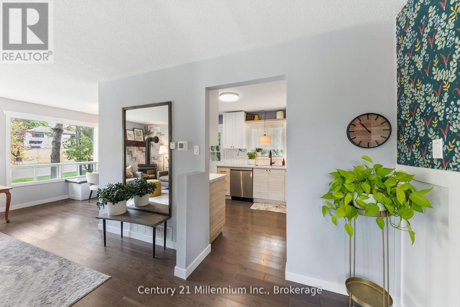 Photo 6 of 108 Ansley Road, Wasaga Beach ON