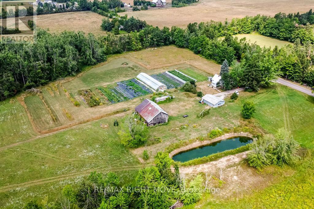 Photo 4 of 3682 Line 11 N, Oromedonte ON