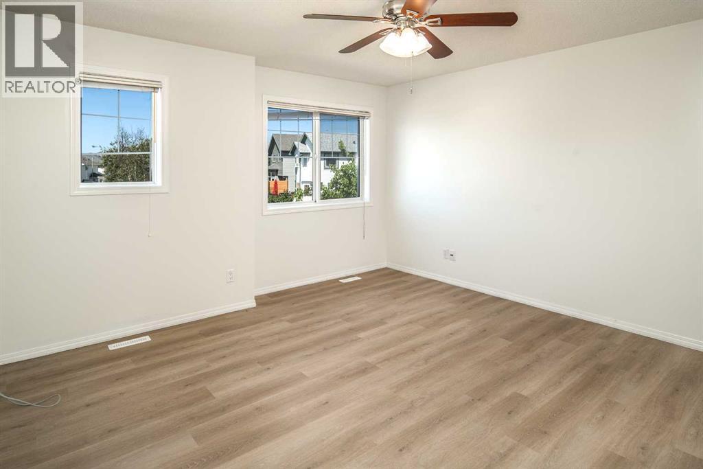 Single Family House for Sale in  Country Hills Park NW Country Hills Calgary 