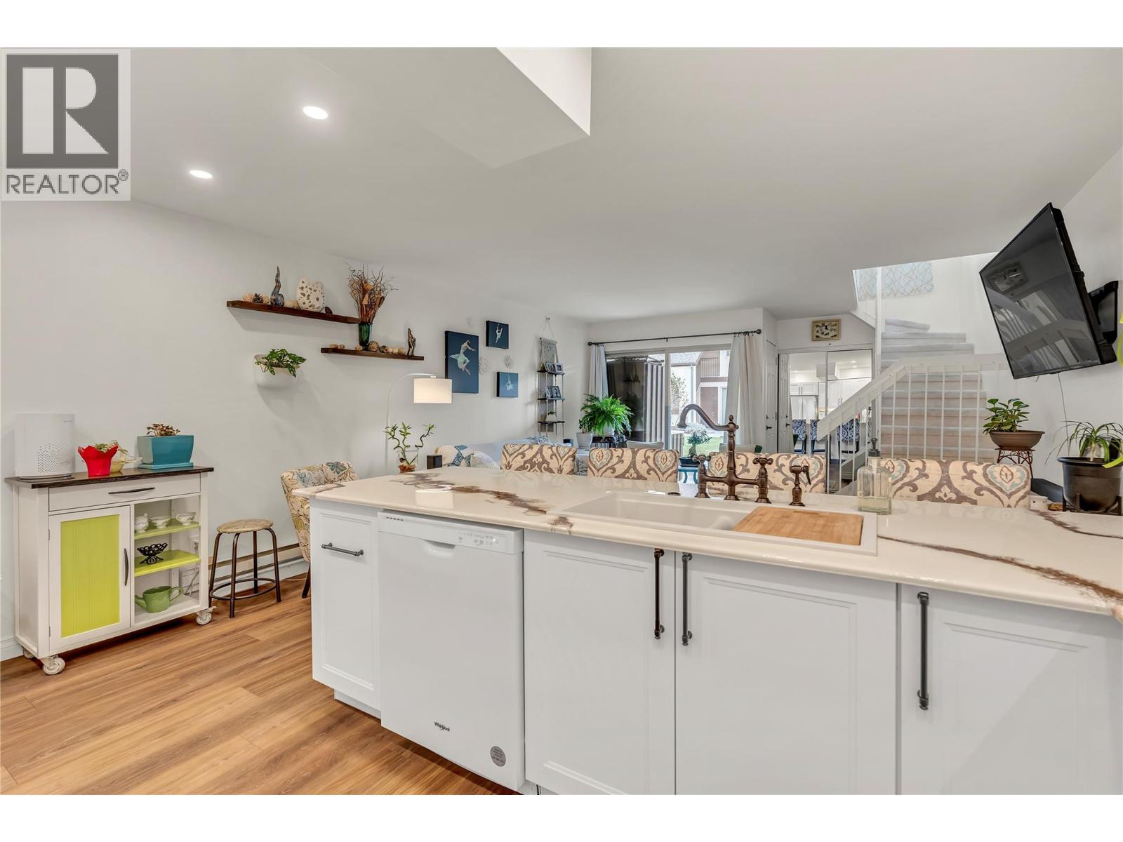 313 3140 Wilson Street, Penticton