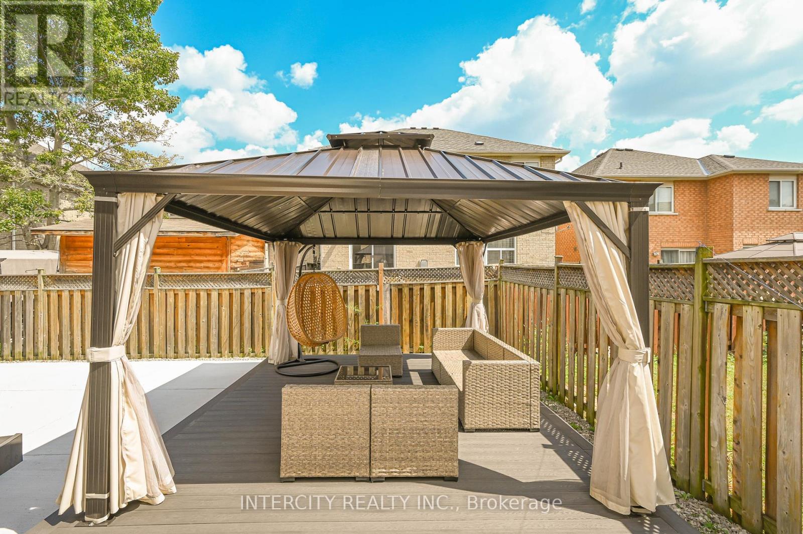Photo 1 of 11 Allangrove Drive, Brampton ON
