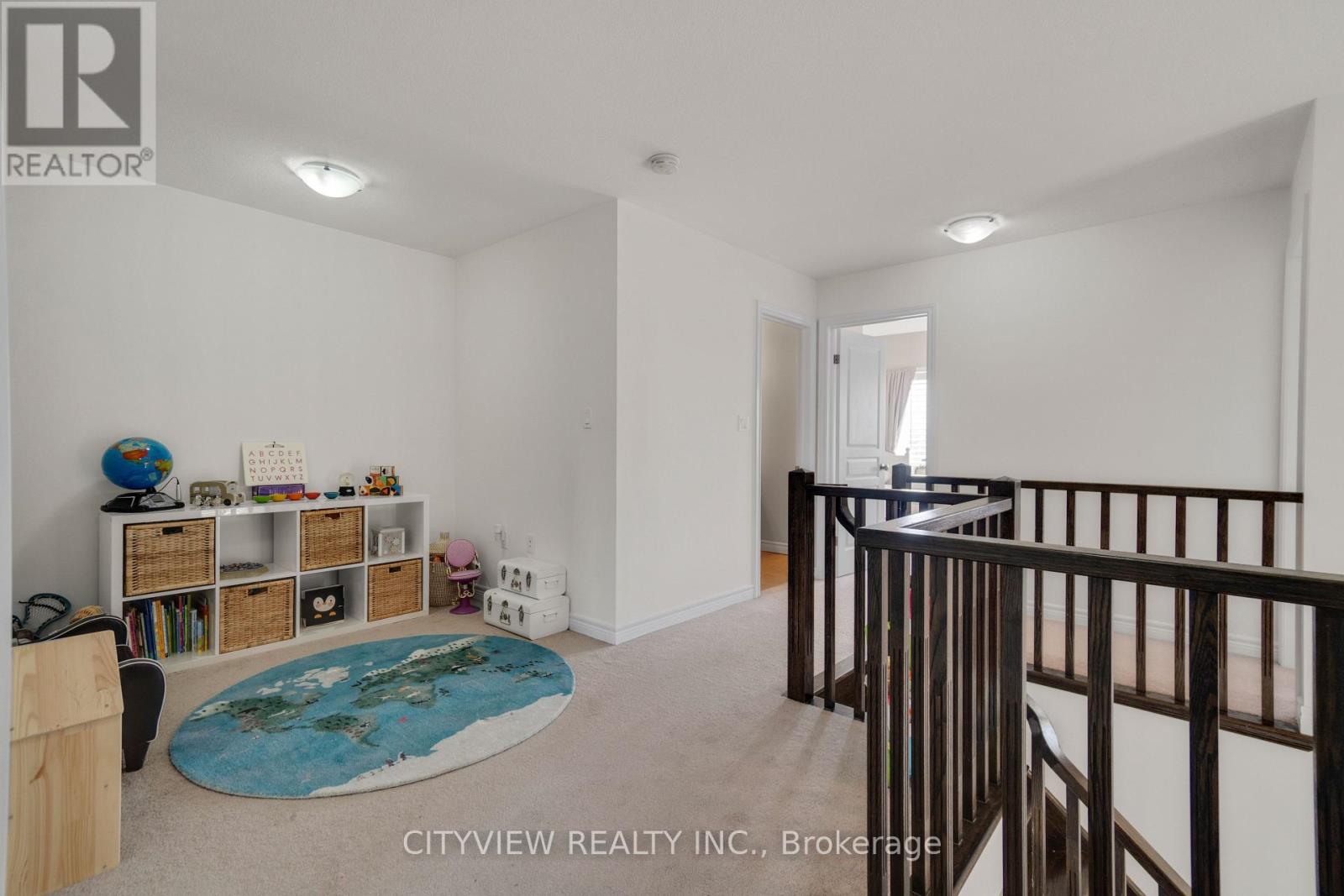 Photo 7 of 41 Bellagio Avenue, Hamilton ON
