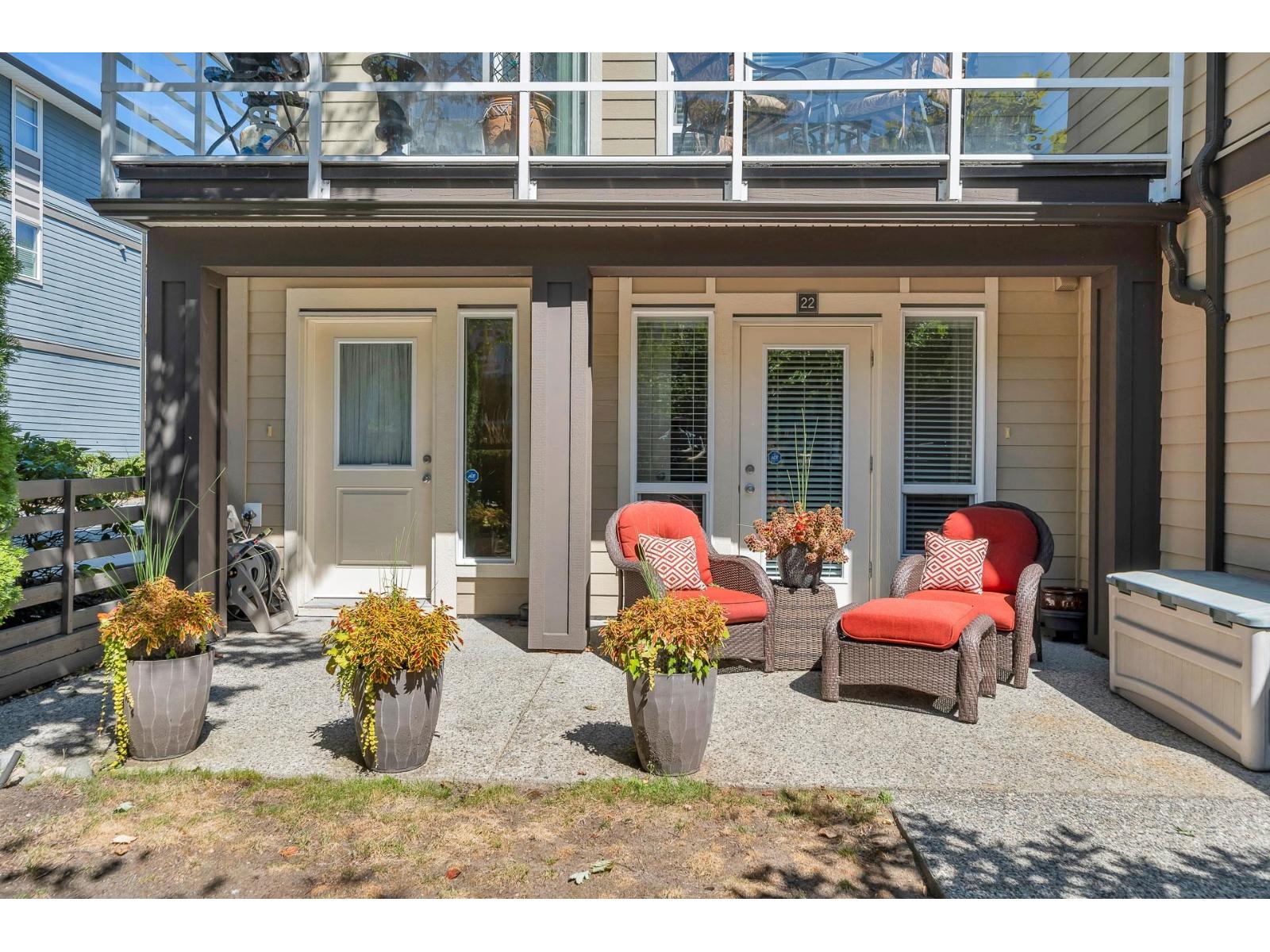 Photo 1 of 22 15405 31 Avenue, Surrey BC