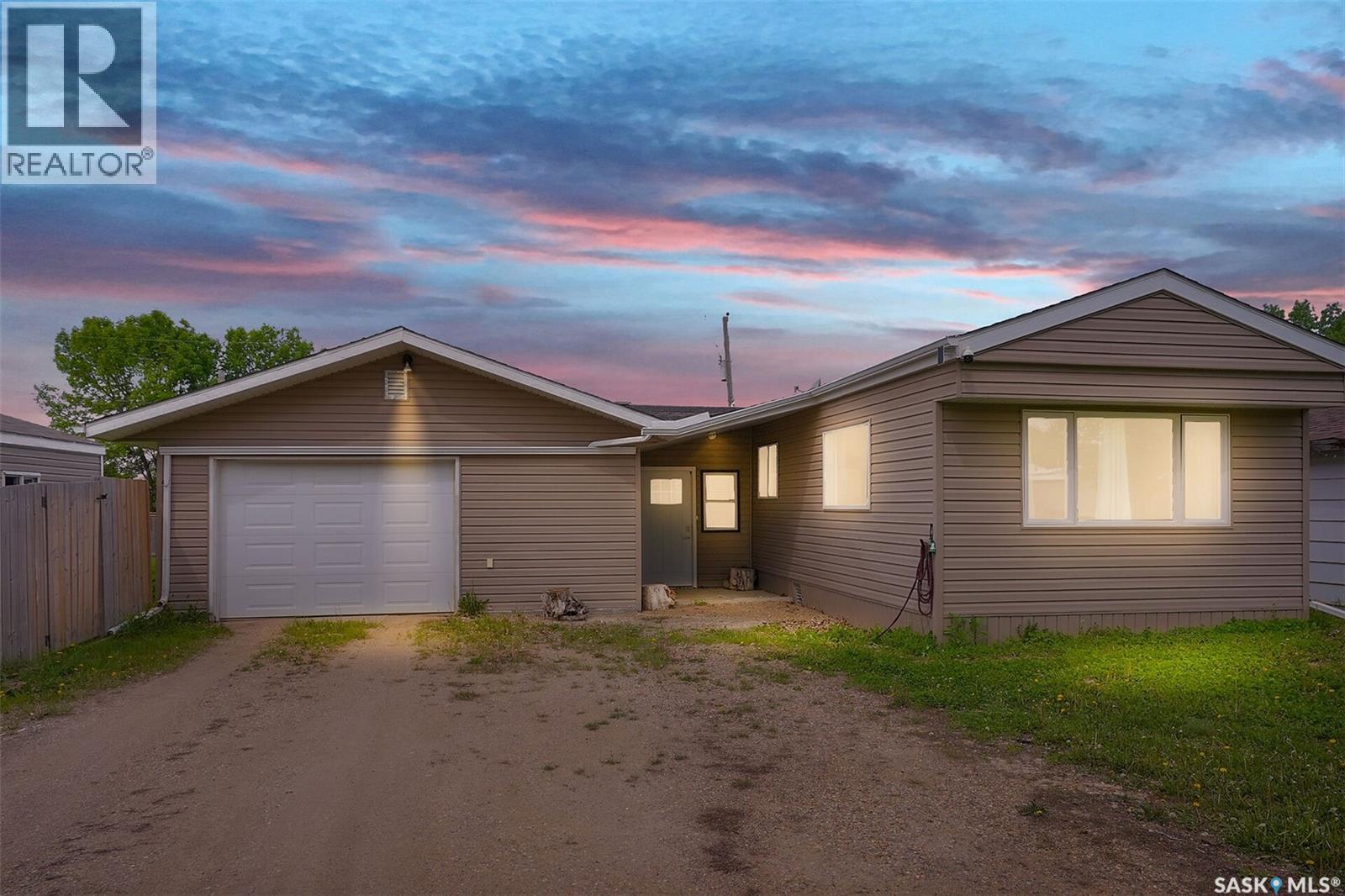 Photo 22 of 109 Wetmore Street N, Rouleau SK