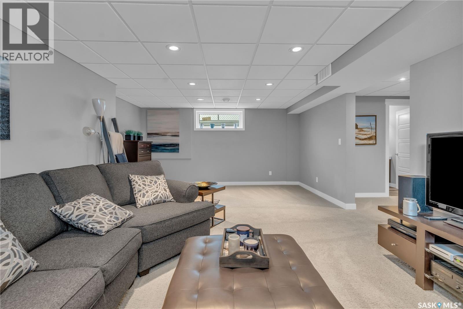 Photo 18 of 2805 Elgaard Drive, Regina SK