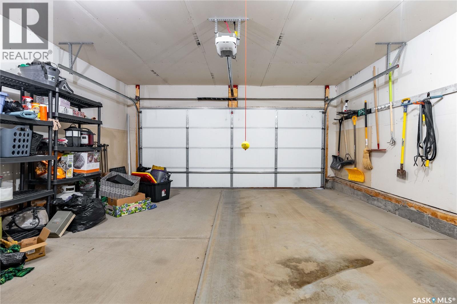 Photo 9 of 2805 Elgaard Drive, Regina SK