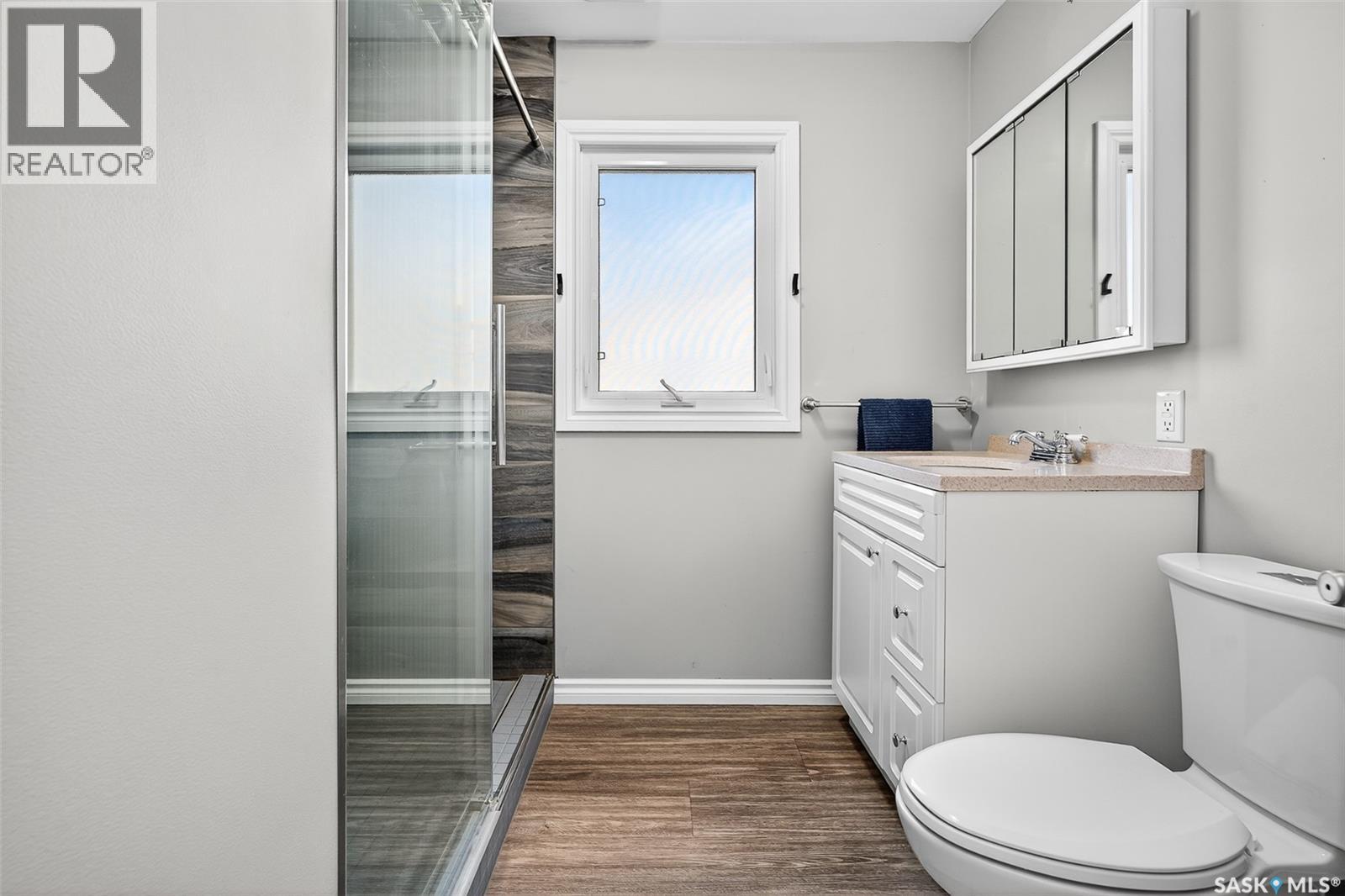 Photo 46 of 701 Hochelaga Street W, Moose Jaw SK