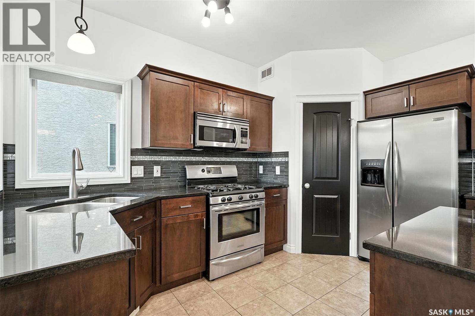 Photo 13 of 114 Lamarsh Road, Saskatoon SK