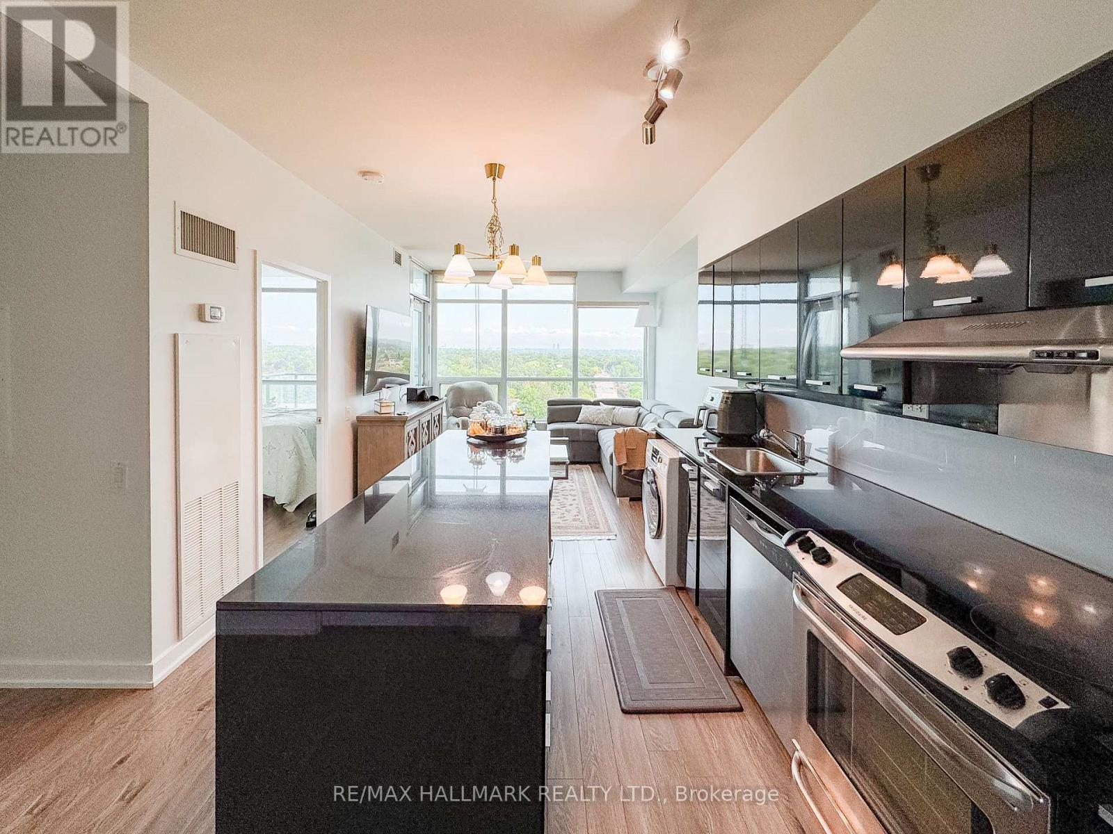 Photo 26 of Ph 06 15 Singer Court, Toronto ON