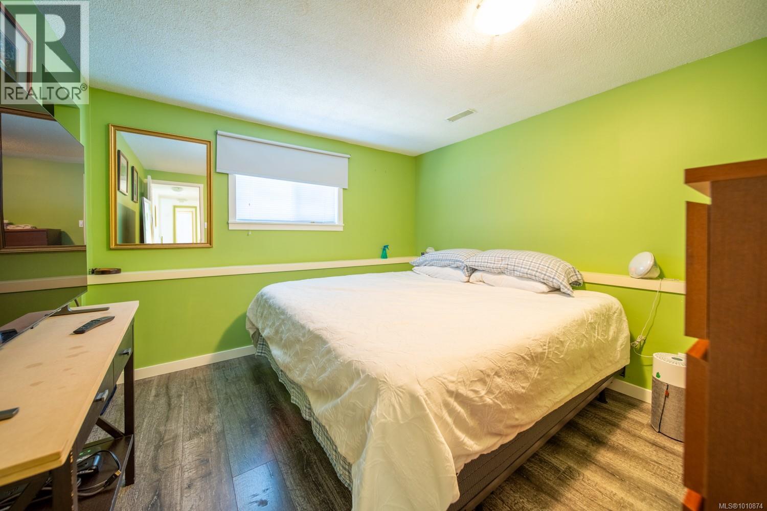 Photo 18 of 2591 Rosstown Rd, Nanaimo BC