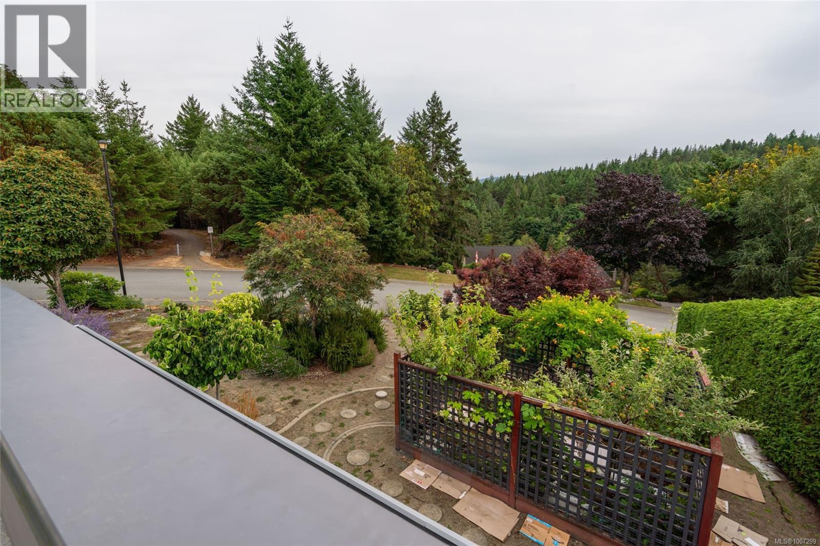 Photo 26 of 3383 Rockhampton Rd, Nanoose Bay BC
