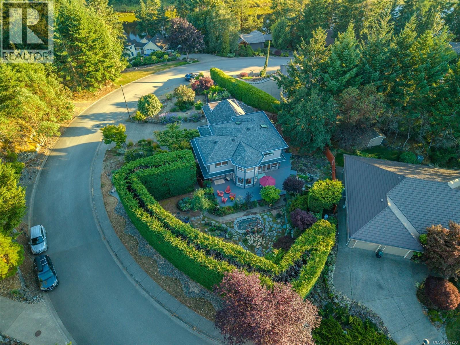 Photo 9 of 3383 Rockhampton Rd, Nanoose Bay BC