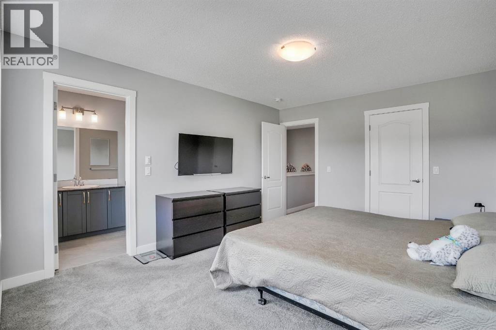 Single Family House for Sale in  Legacy Circle SE Legacy Calgary 