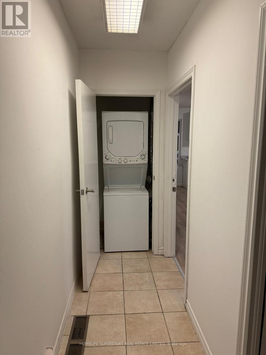 Photo 4 of 679 Danforth Avenue, Toronto ON